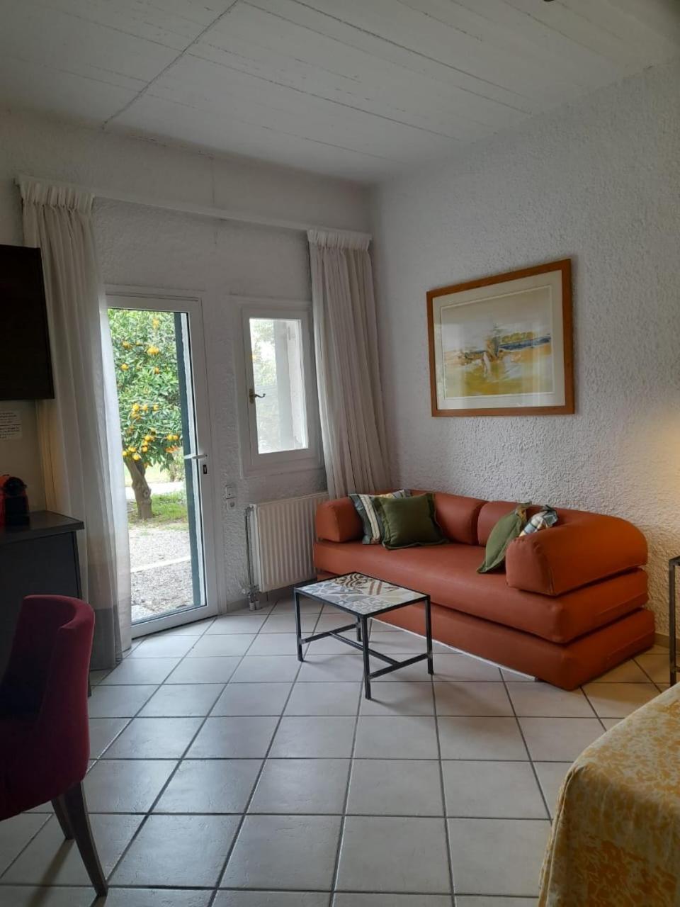 Rododafni Bay Residences Екстериор снимка